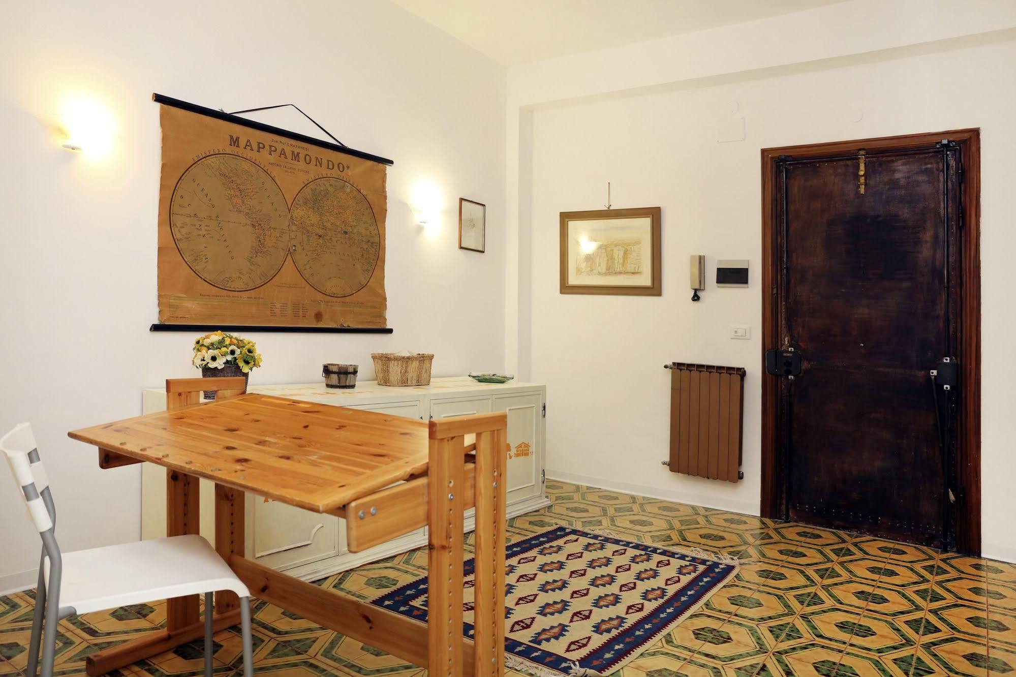B&B Torrione LʼAquila Екстериор снимка